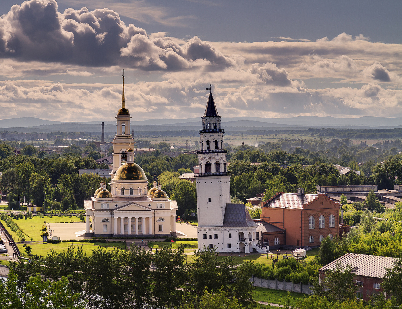 Невьянская башня фото в хорошем качестве